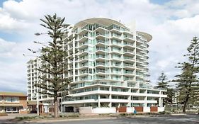 Warm Waves - Beach Pool Home